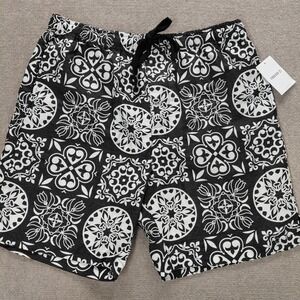 Forever 21 Mens 32 LARGE Flat Front Chino Shorts Geometric Black White Casual 7"
